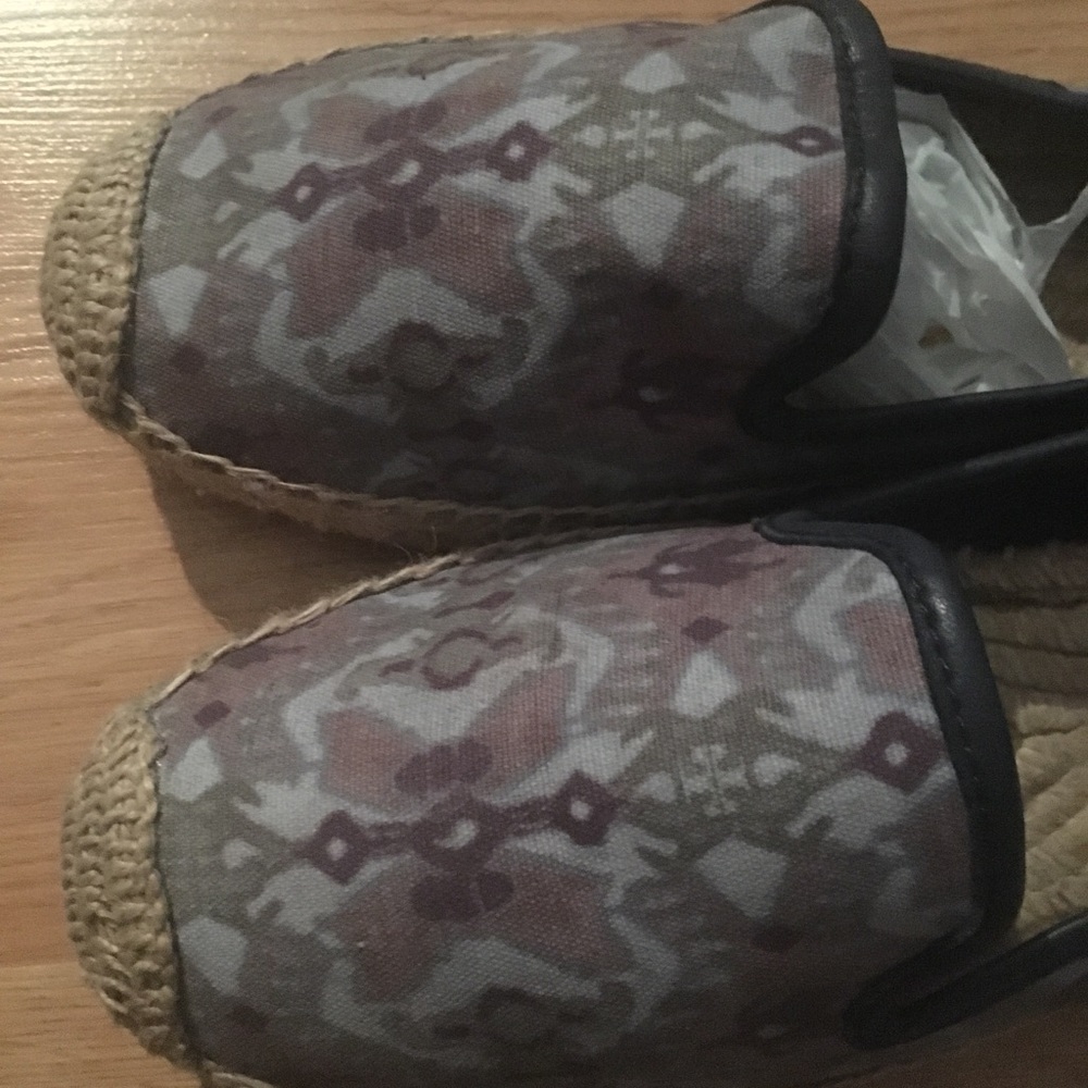 Tory Burch espadrilles slip ons